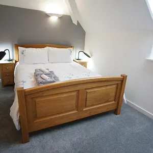 Apartment Stunning Central With Balcony And Fantastic View, Exeter