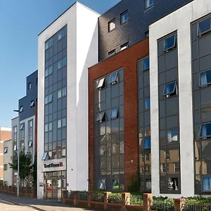 Apartment Cosy Ensuite Bedrooms At Trust House Near City Centre, Exeter