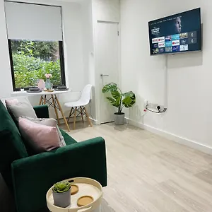 Apartment Southernhay Court By Staytor, Exeter